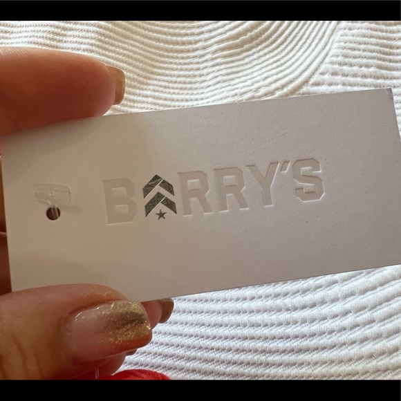 OFFICIAL Barry’s Bootcamp x LUNE brand top NWT - Picture 11 of 11